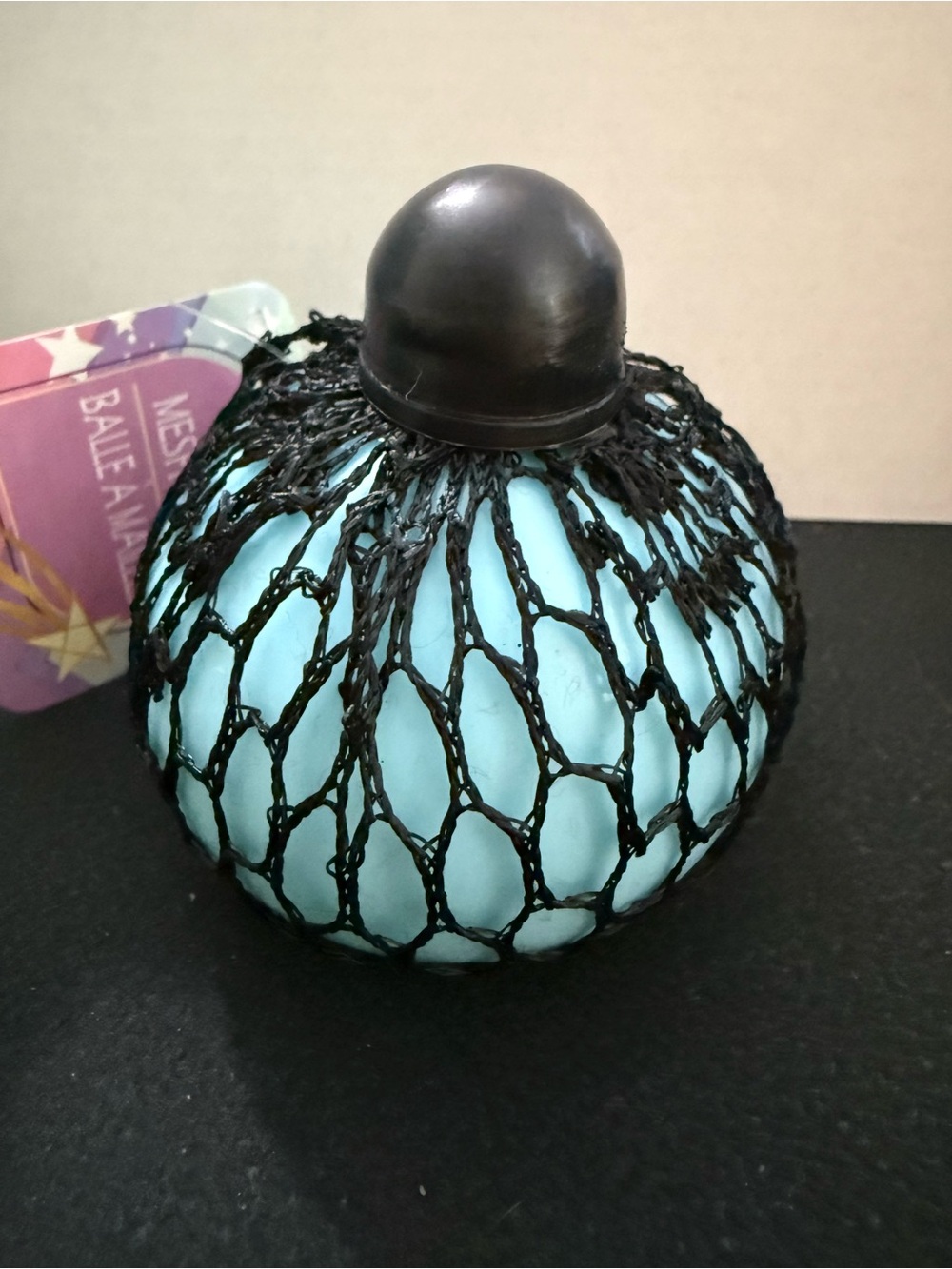 Color-Changing Squish Ball Toy - Brand new w/tag
